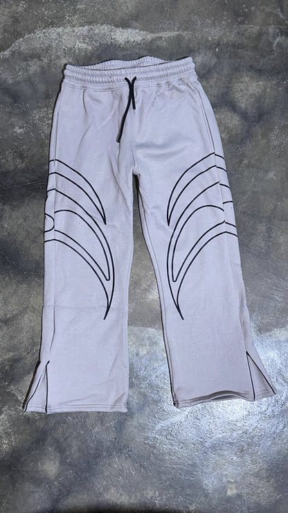 Buzo Flared Pigeon Leaf Cement — Streetwear