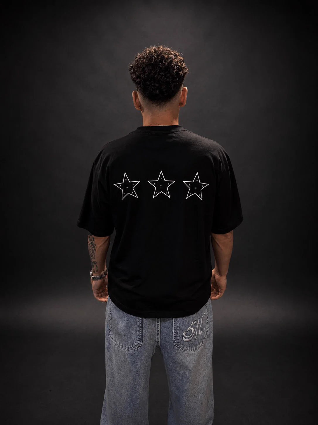 Boxy Fit Triple Star Black Red